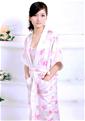 Gorgeous girls only: Yang, Asian lady for marriage