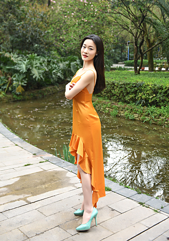 Most gorgeous profiles: pretty Asian member Yangqin