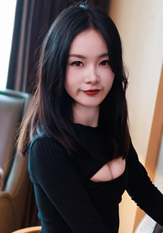 Date the member of your dreams: caring Asian member Meiling from Shanghai